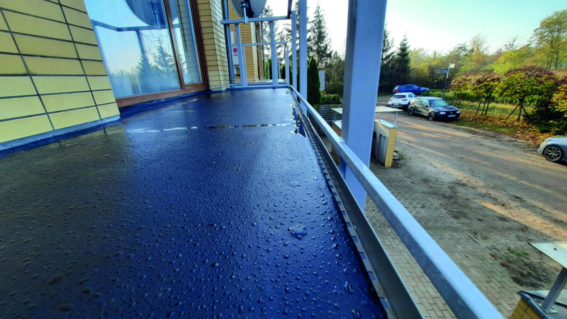 Zdjęcie izolacji z membrany EPDM