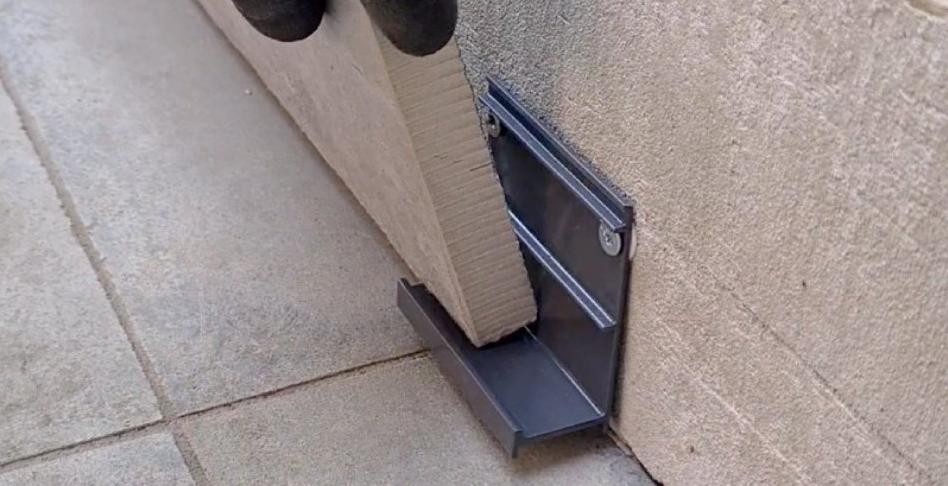 wspornik schodowy dolny