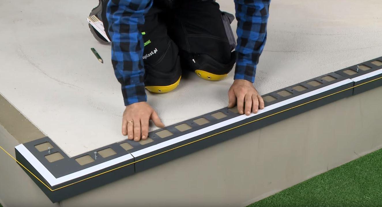 Montaż profilu okapowego K301